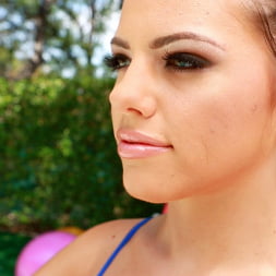Adriana Chechik in 'Evil Angel' Yoga Butt Sluts (Thumbnail 5)