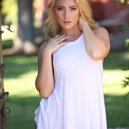 AJ Applegate in 'Evil Angel' Squirtqueen (Thumbnail 19)