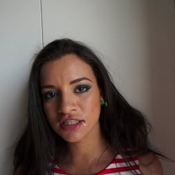 Alicia Poz en 'Evil Angel' Fucking: el juego del mundo (Miniatura 9)