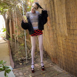 Aria Haze in 'Evil Angel' Hookup Hotshot: Cutting Edge Sluts (Thumbnail 1)