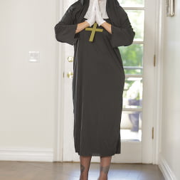Dana Vespoli in 'Evil Angel' Ministry Of Evil (Thumbnail 10)
