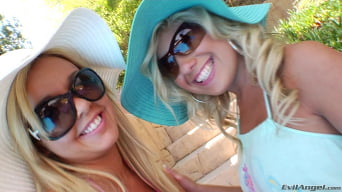 Flower Tucci en 'Anal Beach Buns 2'