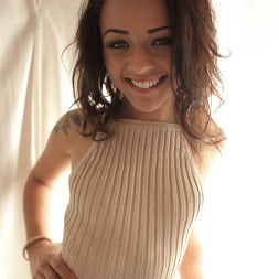 Holly Hendrix in Ass Wide Open 3 (Photo 11) Holly Hendrix in 'Evil Angel' Ass Wide Open 3 (Thumbnail 11)