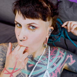 IlluZ in Tattooed IlluZ: DP and Sloppy BJ (Photo 15) IlluZ in 'Evil Angel' Tattooed IlluZ: DP and Sloppy BJ (Thumbnail 15)