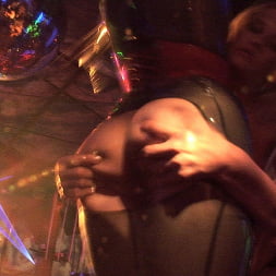 Katsuni in 'Evil Angel' Fashionistas Safado (Thumbnail 15)