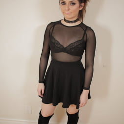 Keira Croft in Lil' Squirts (Photo 1) Keira Croft in 'Evil Angel' Lil' Squirts (Thumbnail 1)