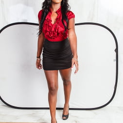 Layton Benton in The Black Pack (Photo 5) Layton Benton in 'Evil Angel' The Black Pack (Thumbnail 5)