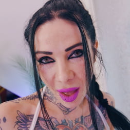 Megan Inky en 'Evil Angel' Una vez y listo (Miniatura 1)