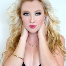 Samantha Rone in Wet Food 7 (Photo 8) Samantha Rone in 'Evil Angel' Wet Food 7 (Thumbnail 8)