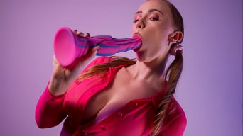 Scarlet Chase in 'Stretching With Monster Cock'