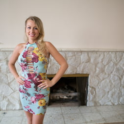 Zoey Monroe in Dark Meat 9 (Photo 1) Zoey Monroe in 'Evil Angel' Dark Meat 9 (Thumbnail 1)